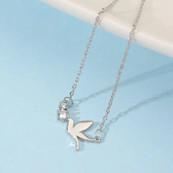 Cubic Zirconia Decor Bird Charm Necklace - Picture 3 of 3